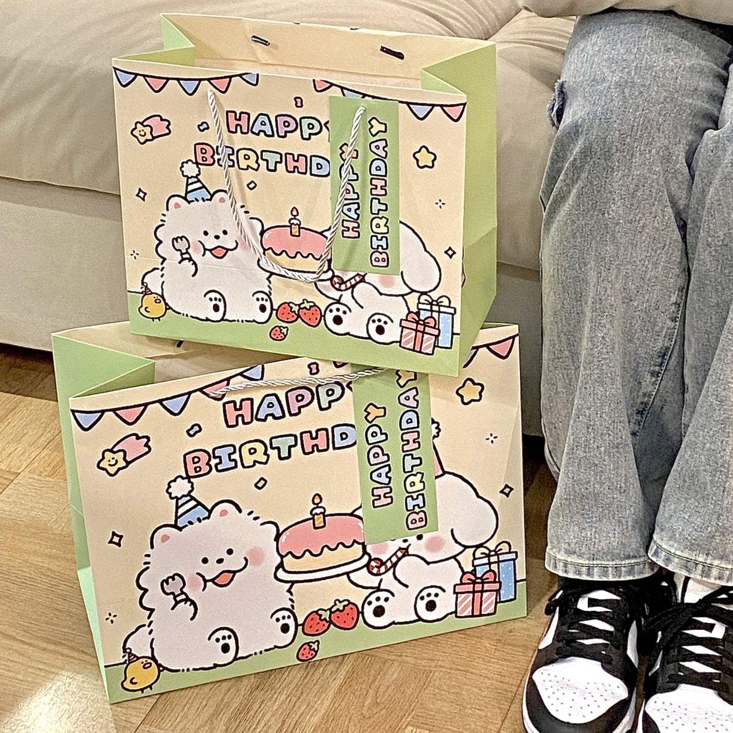 Happy Puppy Happy Birthday gift bag - party